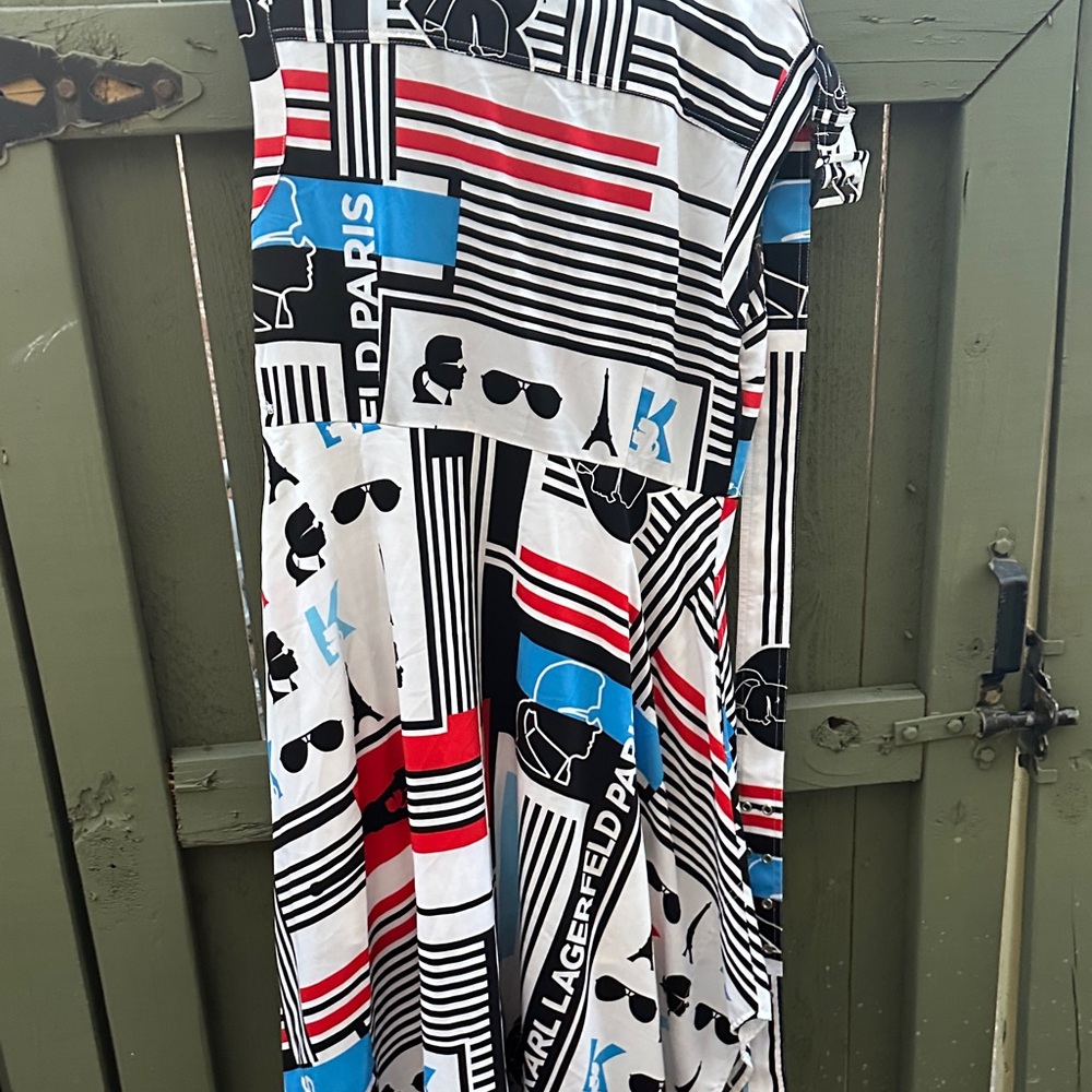Karl Lagerfeld Black White Red Blue Graphic Panel Dress - Picture 9 of 11
